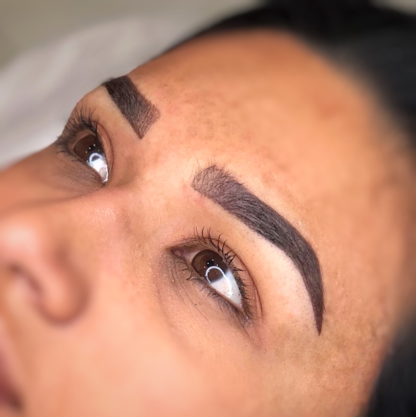 natural beauty style ombre brows